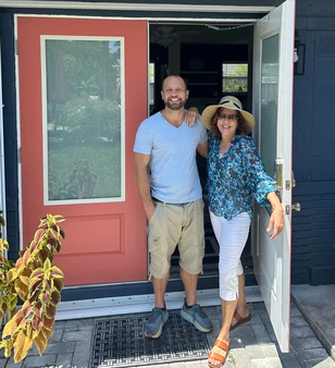 Amy and Chris, at the entrance to 213